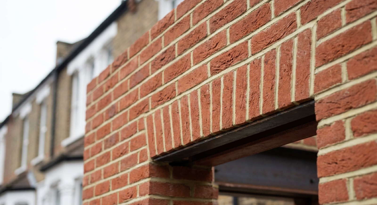 Brickwork detail on a new extension to a Victorian London house